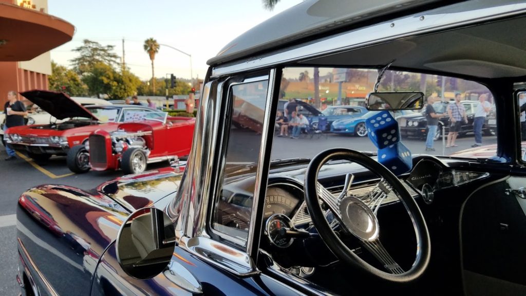 Bob's Big Boy Classic Cars on Friday Nights.