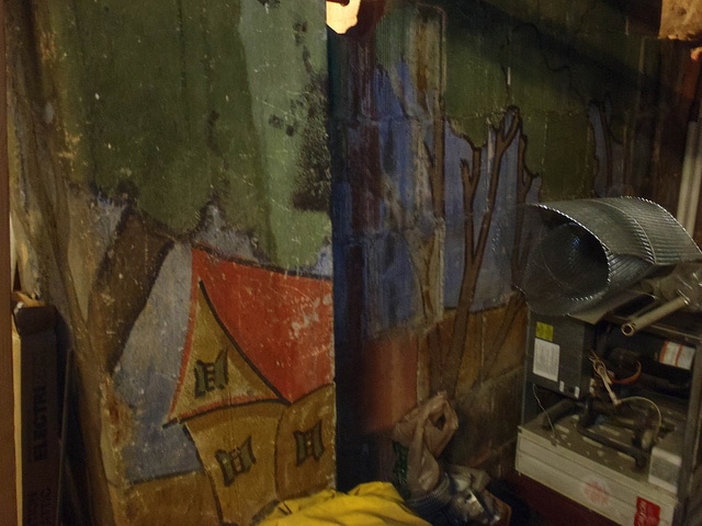 Old paintings uncovered at the King Eddy Saloon