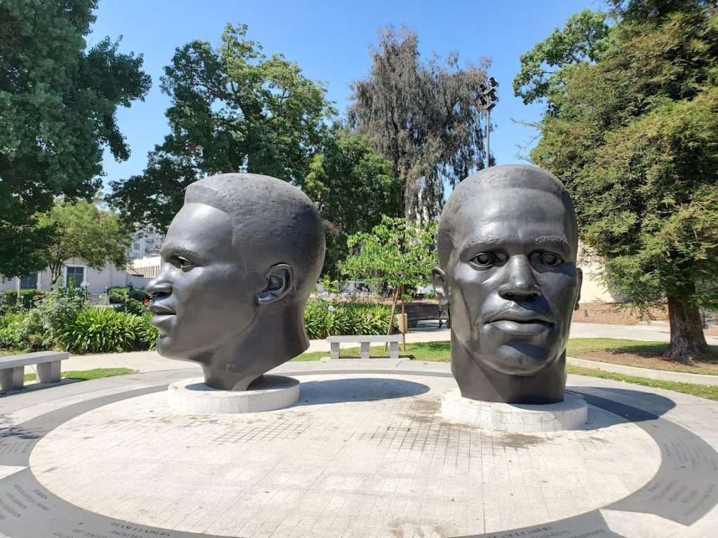 Robinson Memorial - Old Pasadena