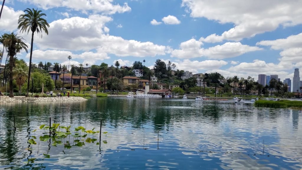 VISITING THE ECHO PARK AREA OF LOS ANGELES - The Hippest And Trendiest Area  Of L.A. 