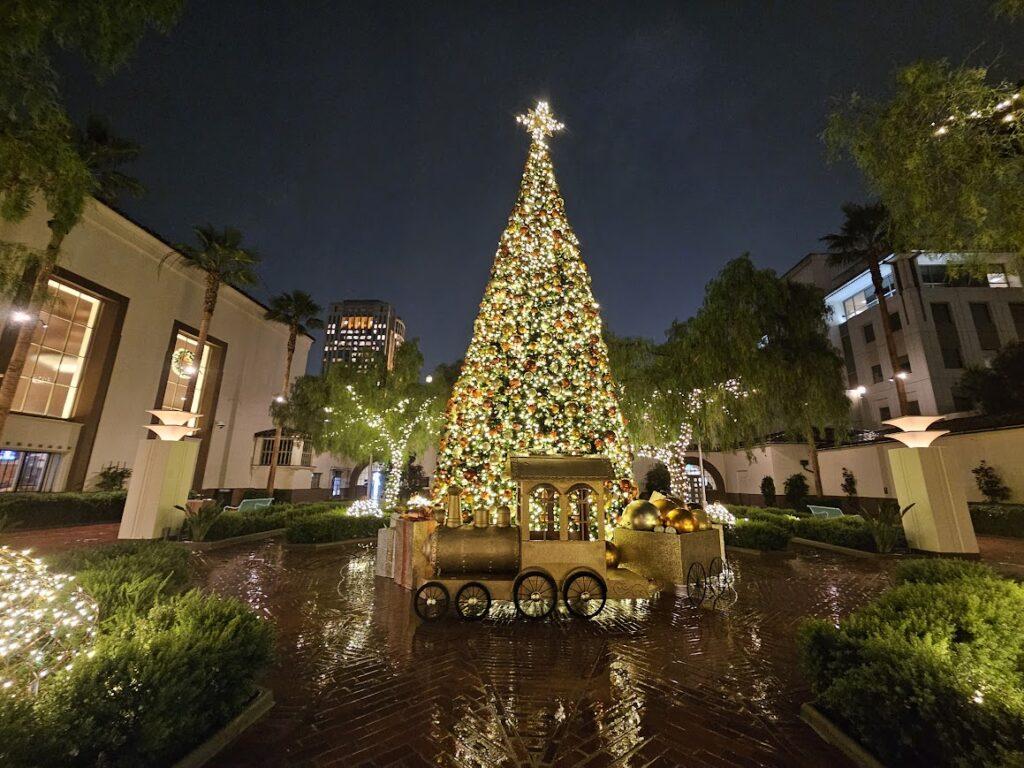 Patio of Los Angele Union Station in rainstorm