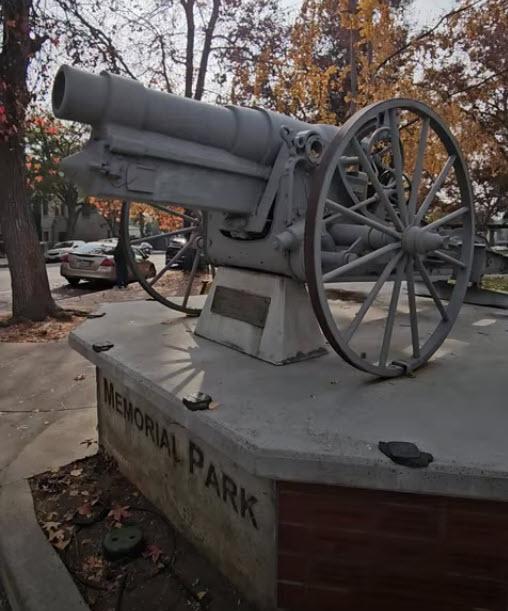 Memorial Park Canon - Sierra Madre