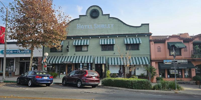 Sierra Madre California - Hotel Shirley